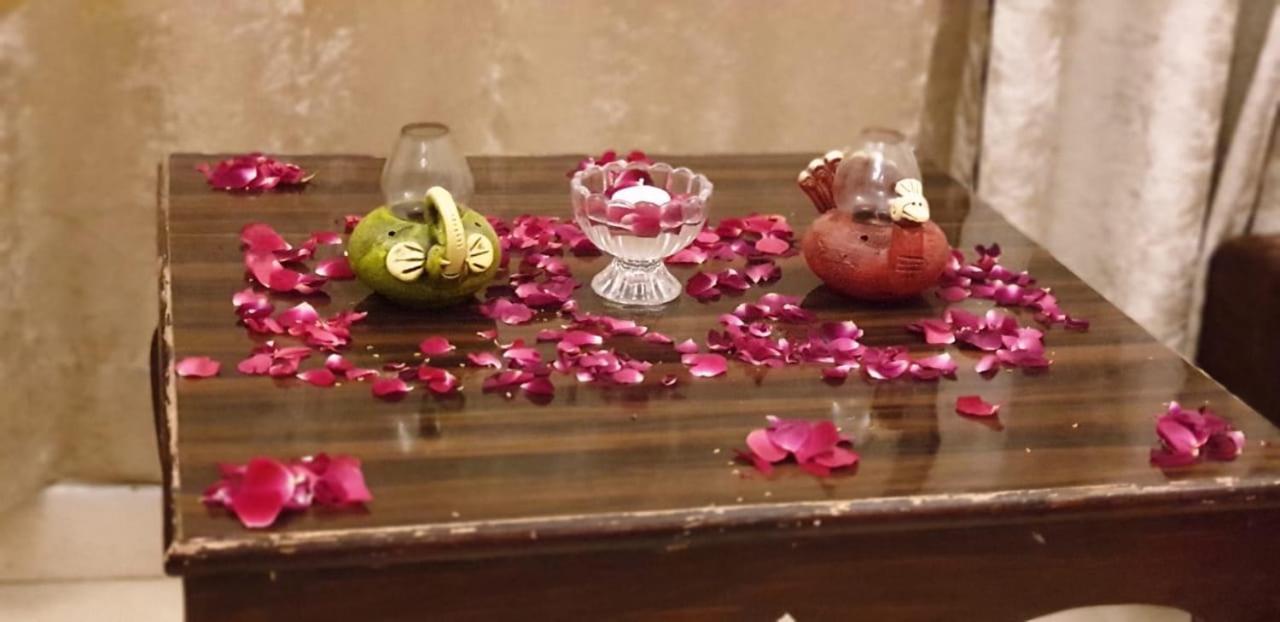 Rishikesh Grand Hotell Eksteriør bilde