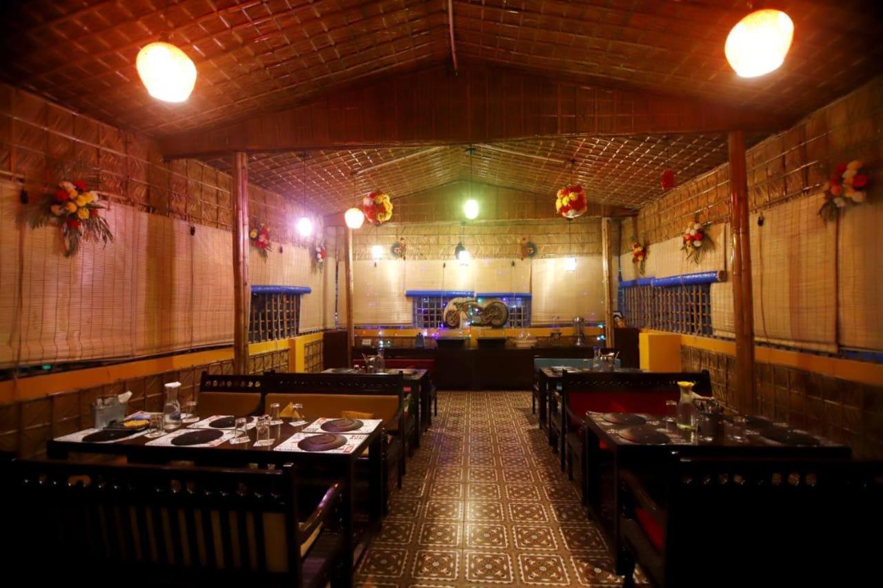 Rishikesh Grand Hotell Eksteriør bilde